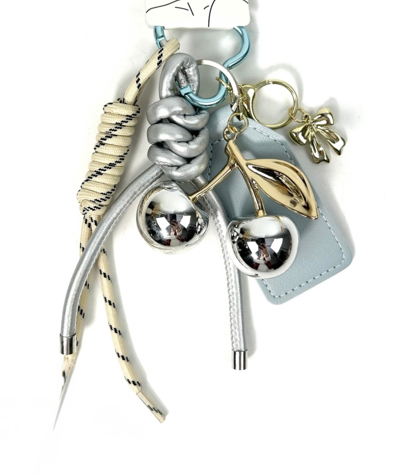 DORÉ - PORTÉ CLÉ SAC GRIGRI ULTRA MIGNON CERISES ARGENT EN VERRE