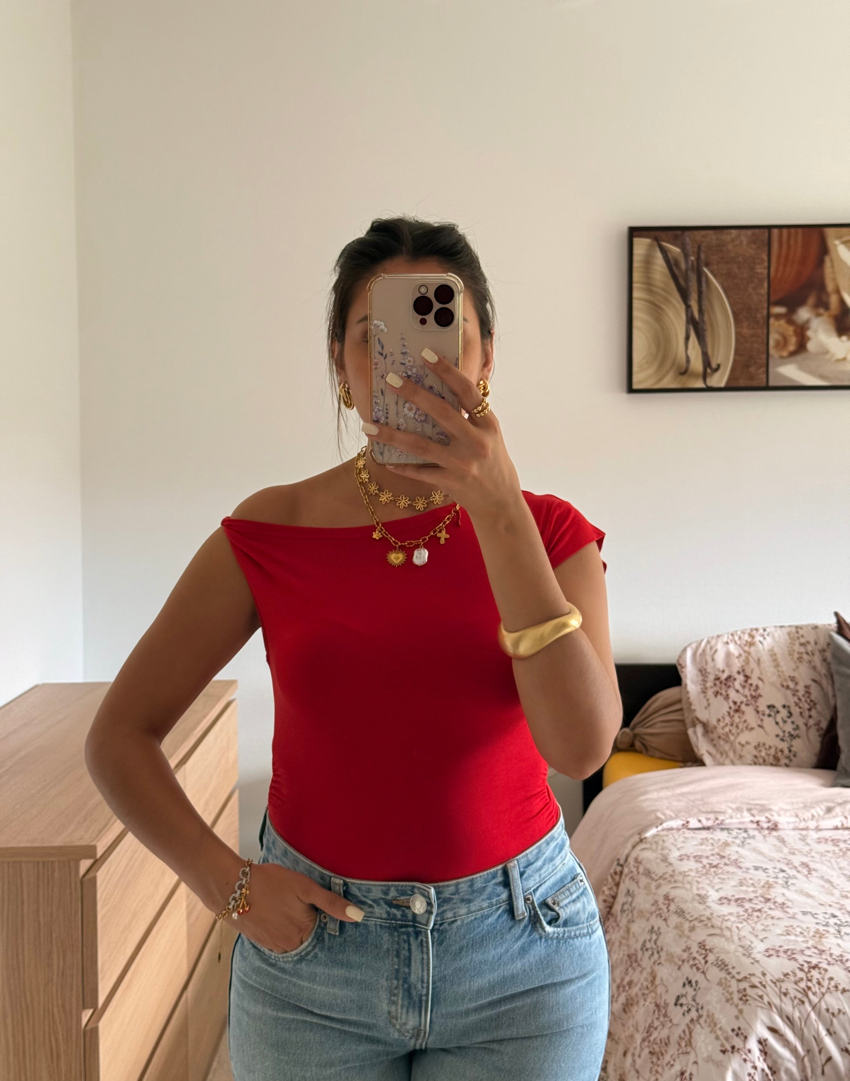 AMANDINE