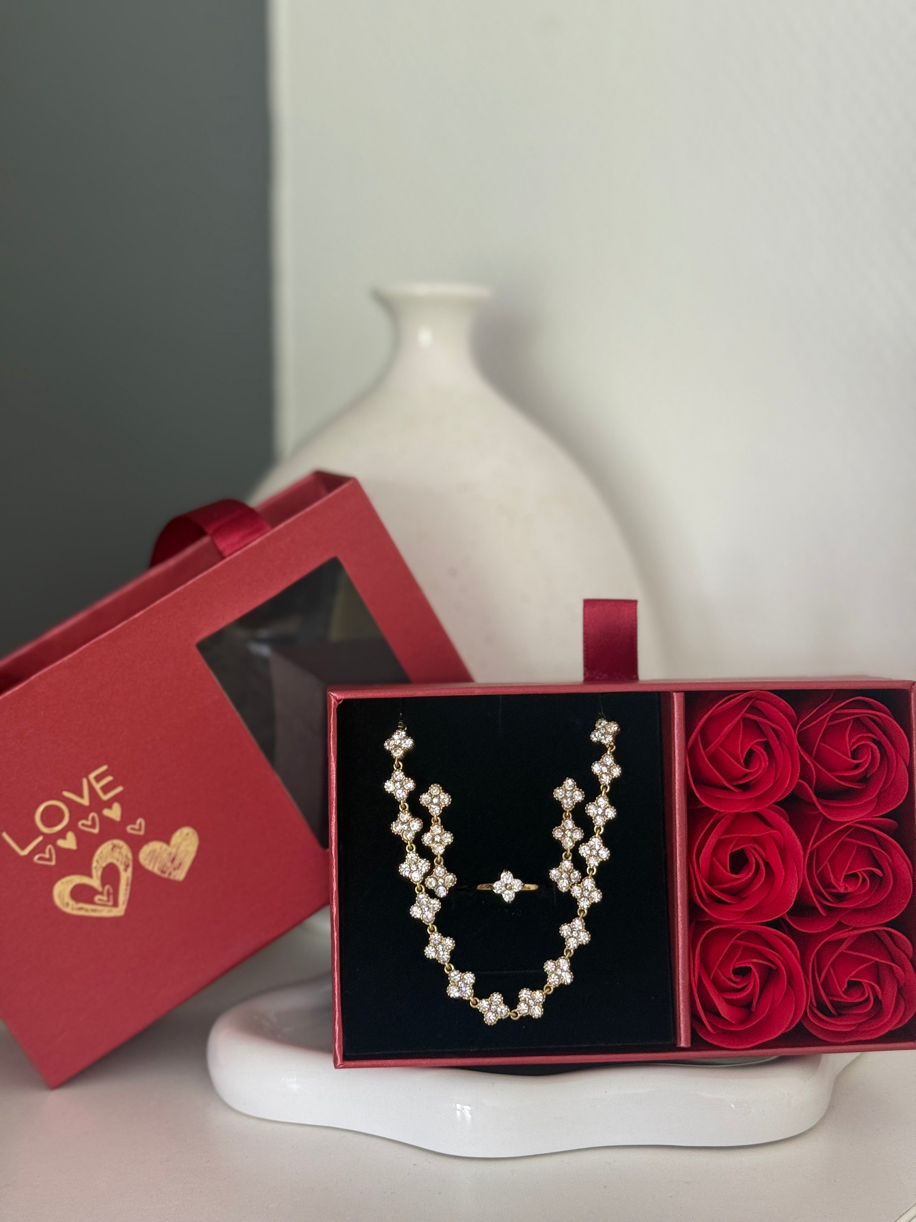 BOITE A BIJOUX-créé ton ensemble