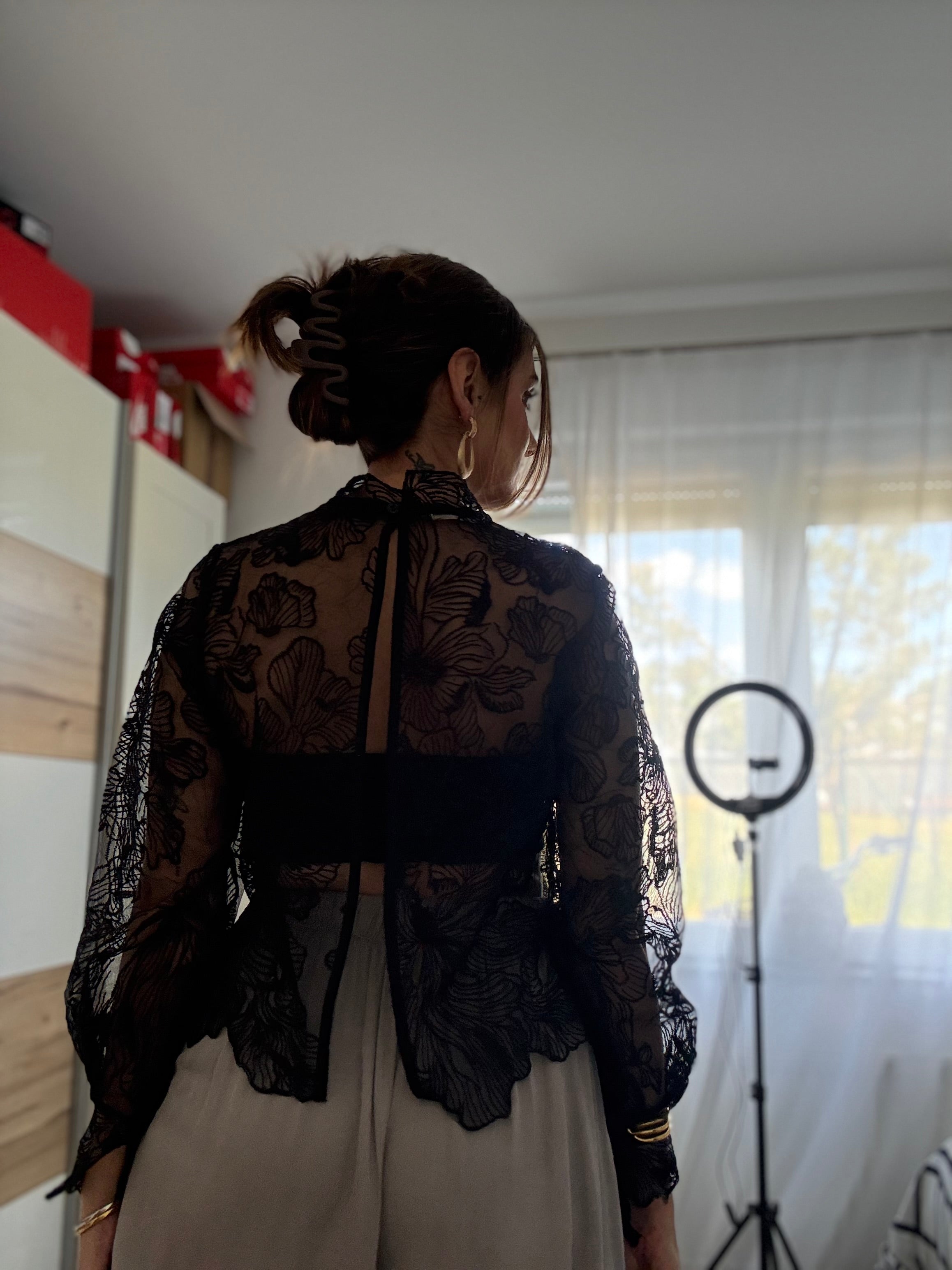 ROMAINE-blouse en dentelle à broderie florale