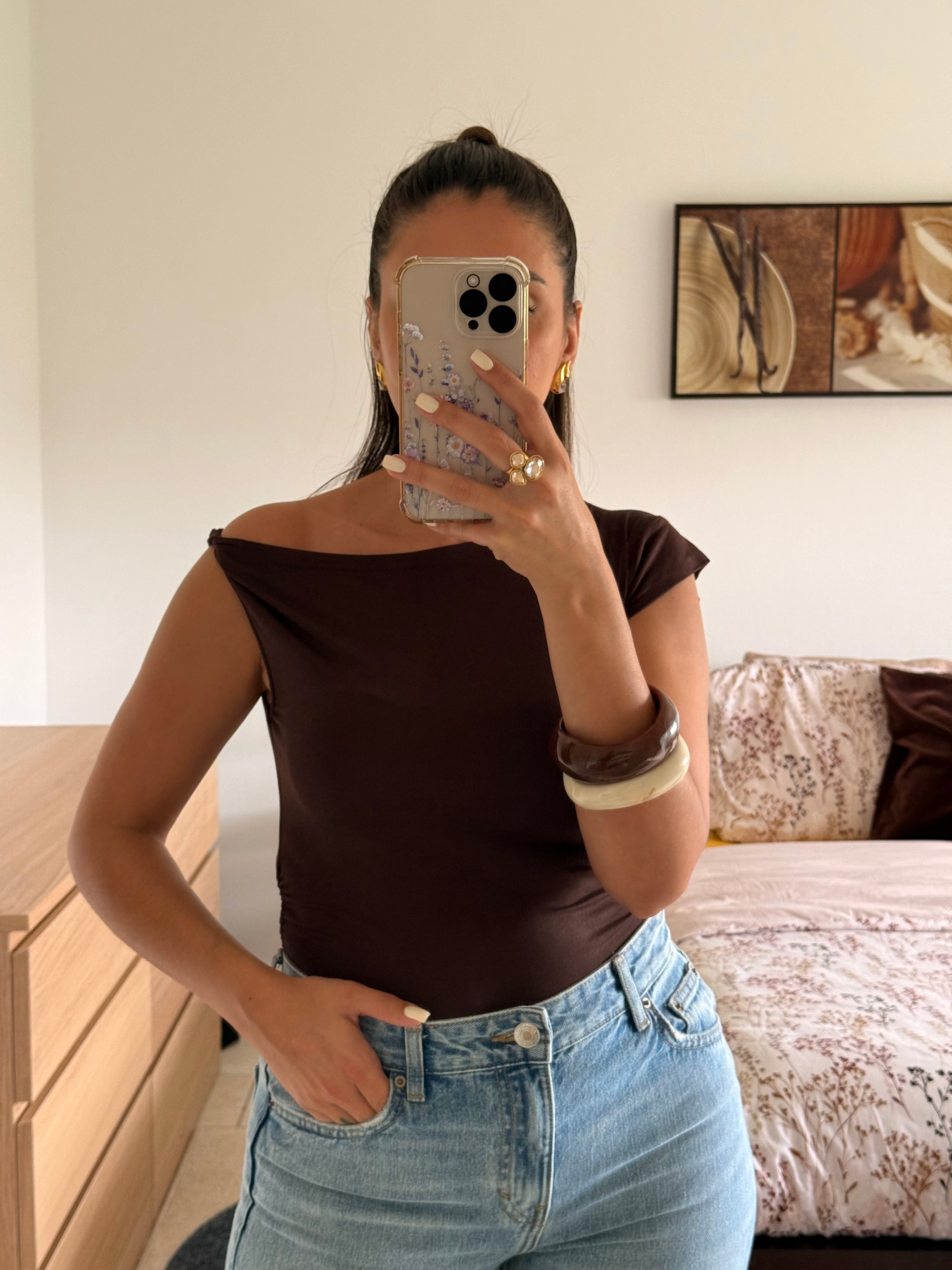 AMANDINE