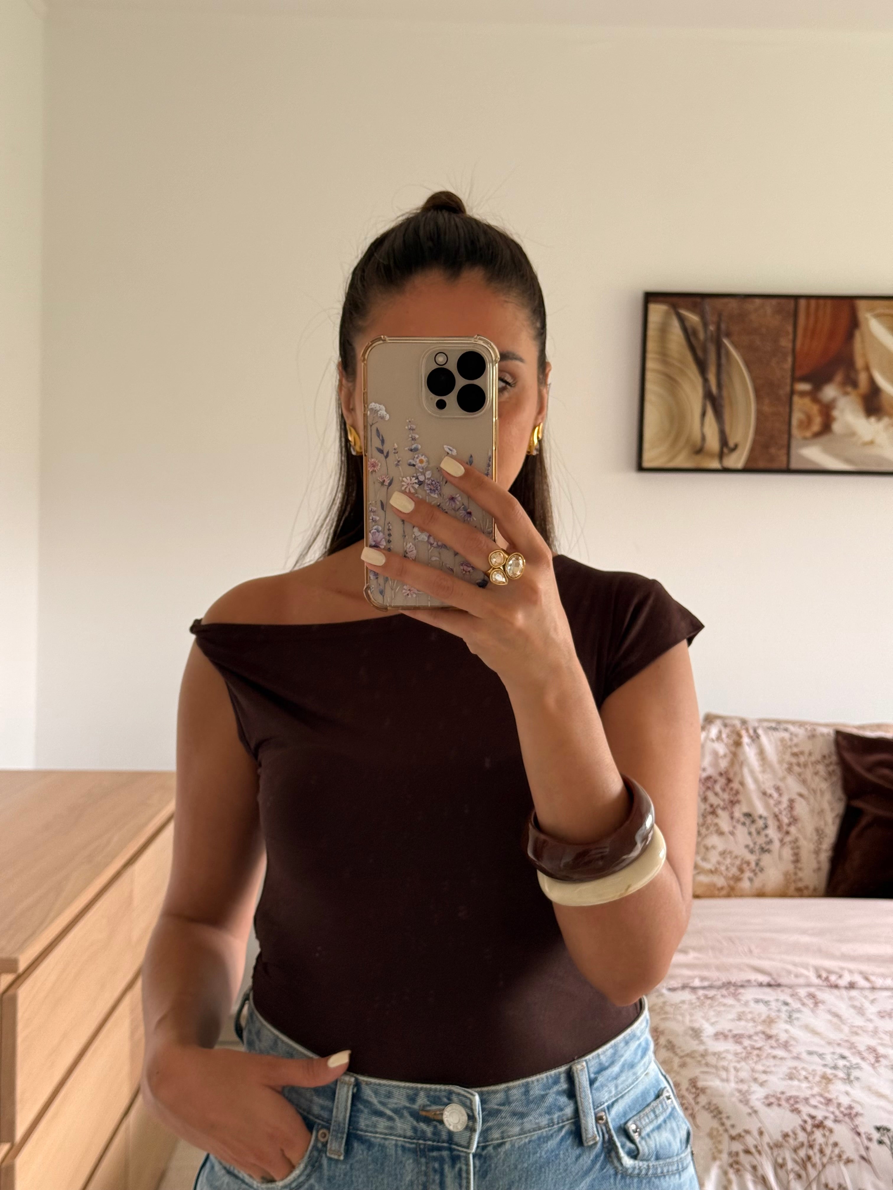 AMANDINE