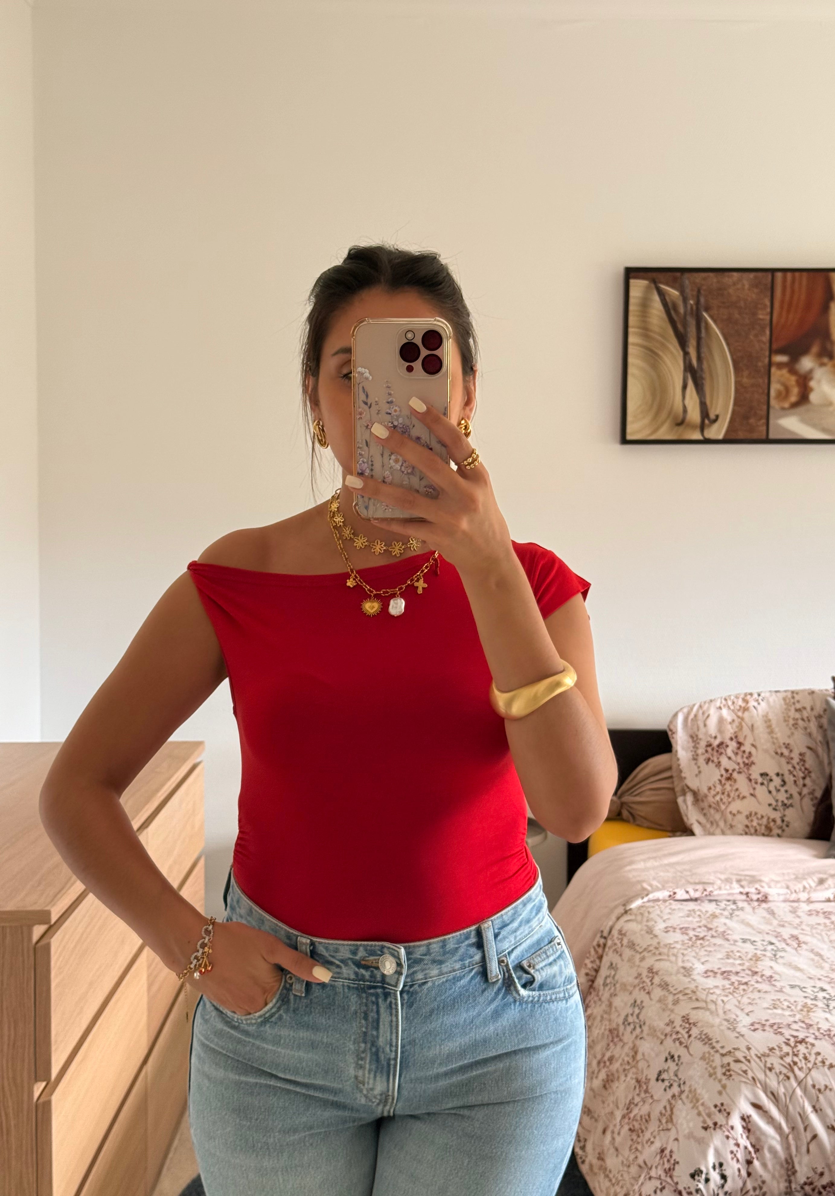 AMANDINE